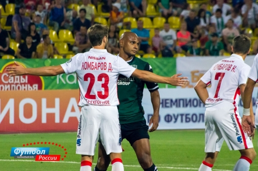 Не место для дискуссий. Каким получился первый состав Слуцкого