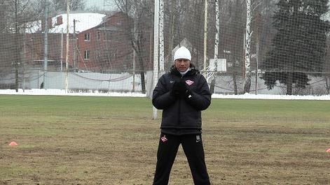 Валерий Карпин: по первым турам понравился только "Зенит" (видео) Валерий Карпин: по первым турам понравился только "Зенит" (видео)