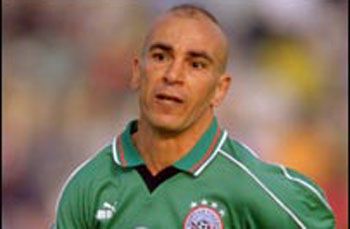 ТОП-10. Футболисты, выступавшие за сборные после 40 лет ТОП-10. Футболисты, выступавшие за сборные после 40 лет