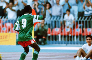 ТОП-10. Футболисты, выступавшие за сборные после 40 лет ТОП-10. Футболисты, выступавшие за сборные после 40 лет