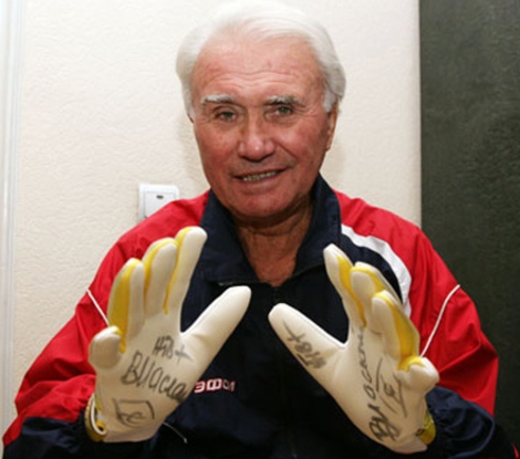 "ПОМНИМ": сегодня исполнилось бы 78 лет Владимиру Маслаченко "ПОМНИМ": сегодня исполнилось бы 78 лет Владимиру Маслаченко