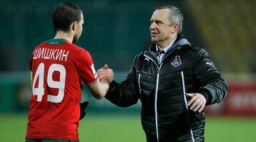 Лучшие игроки сезона. Правые защитники Лучшие игроки сезона. Правые защитники