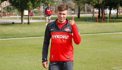 Лучшие игроки сезона. Правые защитники Лучшие игроки сезона. Правые защитники