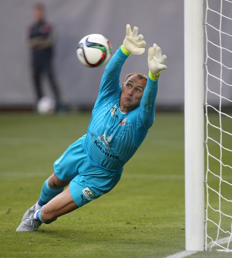  .    1-    Rusfootball.info