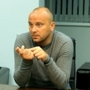 Дмитрий Хохлов: нужно уметь проигрывать и 2:0, и 3:0, но честь и достоинство должны оставаться