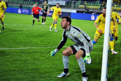     -   8    10  .    23-  