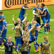 Самый безбашенный матч Евро-2016 и отжиг Исландии. Итоги 3-го тура в группе F