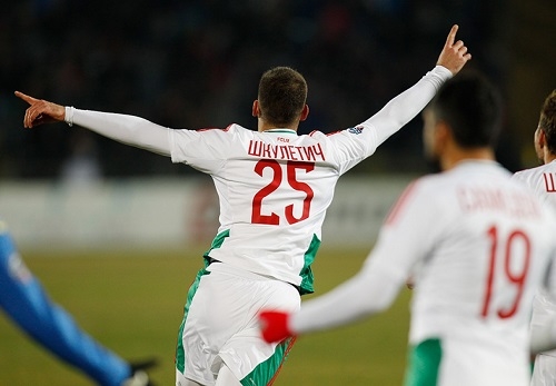 Как сделать шум из ничего. Рецензия на матч "Терек" - "Локомотив" Как сделать шум из ничего. Рецензия на матч "Терек" - "Локомотив"