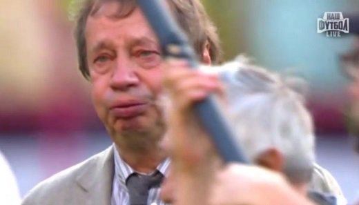 Юрий Семин расплакался после победы в чемпионате России (фото)