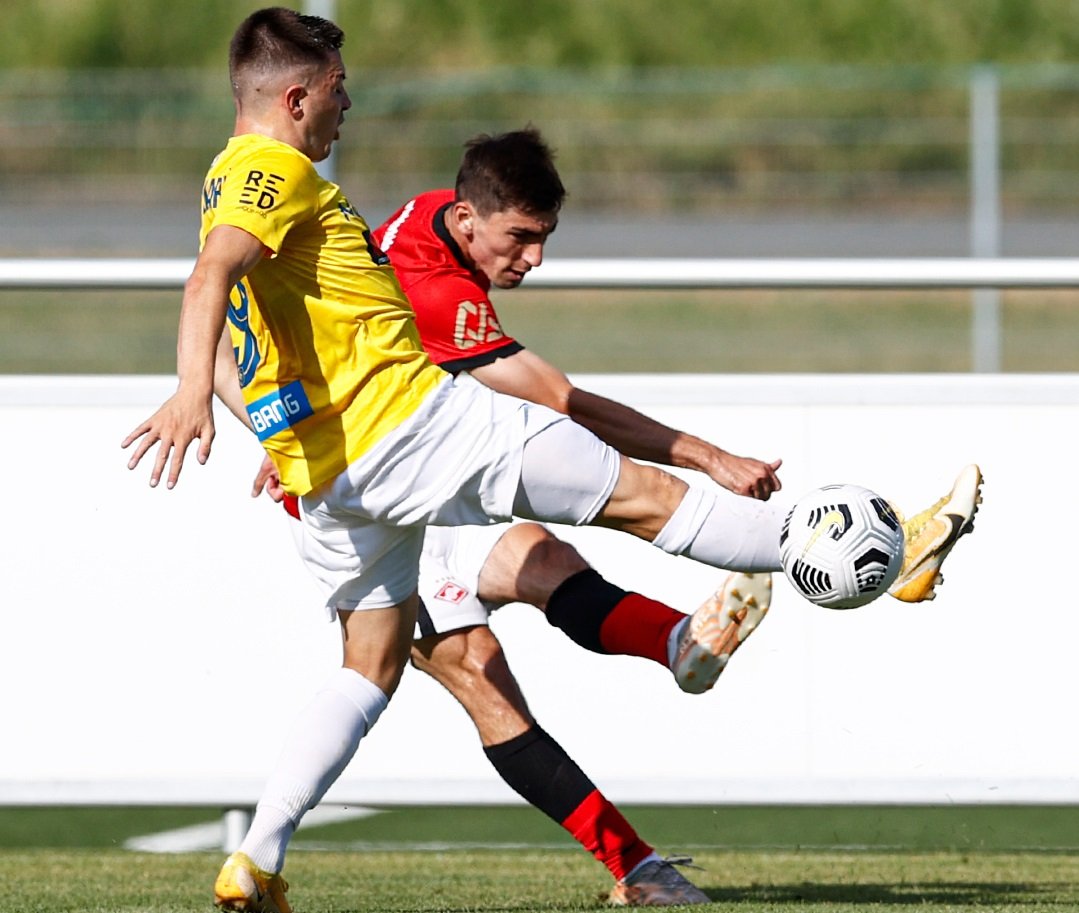 С такой игрой защиты в ЛЧ делать нечего. «Спартак» упустил победу, дважды пропустив от словенского середняка