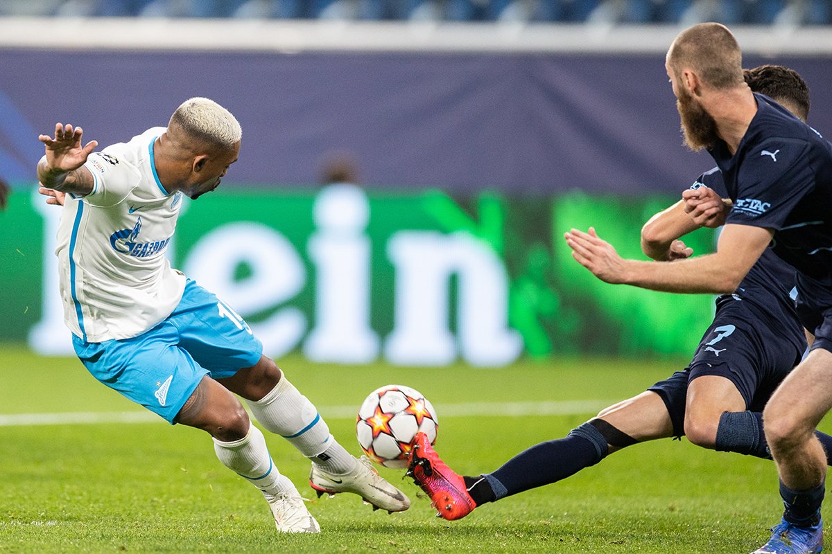 Кузяев и бразильцы обеспечили победу, Крицюк «пожарил», Дзюба всё запорол. Оценки игроков «Зенита» за матч с «Мальме»