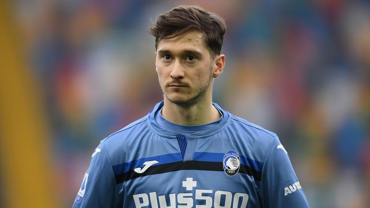 Азмун наконец-то уходит, а "Локомотив" продолжает распродажу. Трансферы и слухи дня