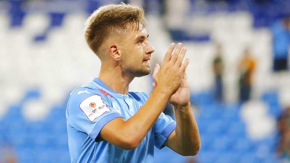 "Зениту" не нужна замена Ракицкому и Ловрену, Чалов просто хочет играть в футбол. Трансферы и слухи 14 февраля