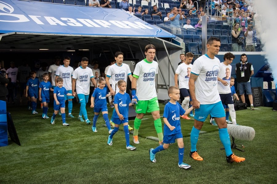  Rusfootball  5  :     ,   .  