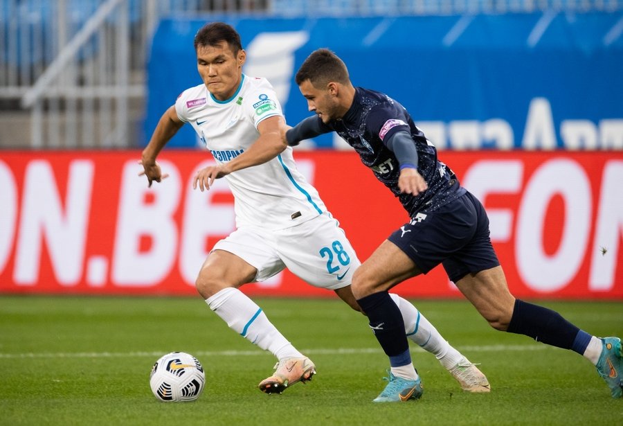  Rusfootball  10 .  ,     .  