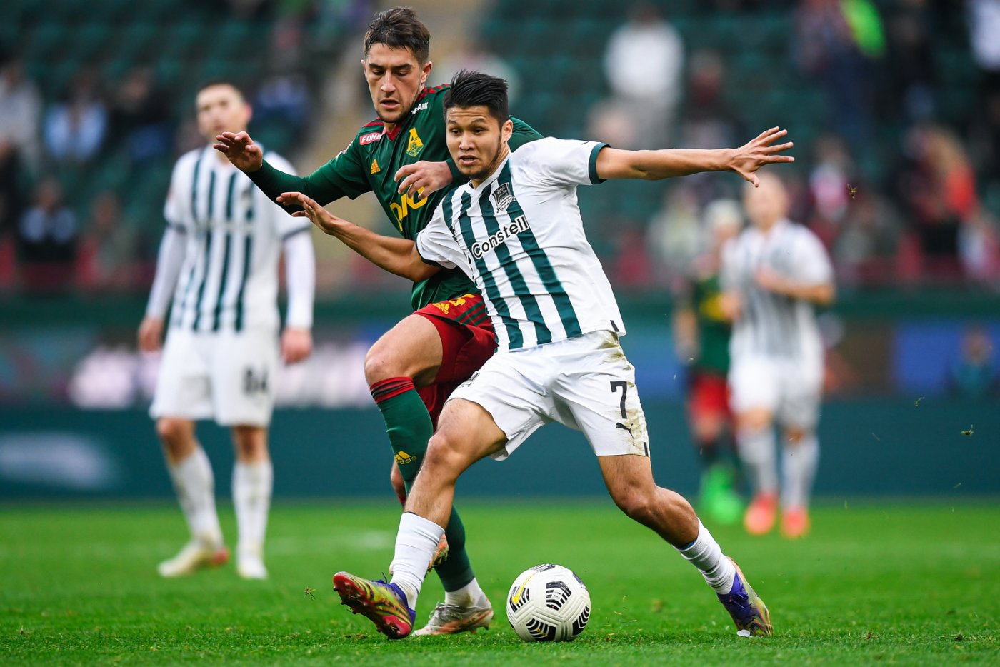 краснодар (футбольный клуб) игроки фк «краснодар» михаил. ильзат ахметов краснодар. ильзат ахметов 2023. азат ахметов футболист. полузащитник «краснодара» ильзат ахметов.