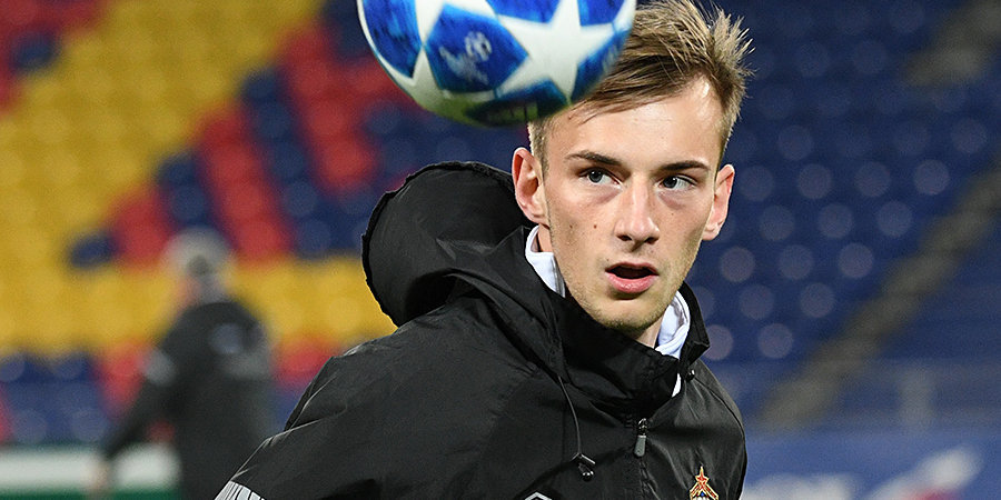 От полной перестройки «Сочи» до приглашения Роналдо в Ростов. Как изменились клубы нижней восьмёрки зимой