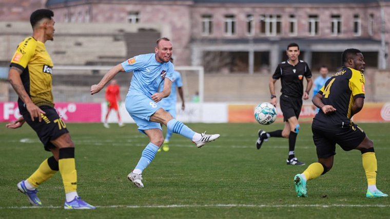 сборный день. звезды футбола. сборная марокко тренируется в воронеже. сборный день. сборная россии флаг.