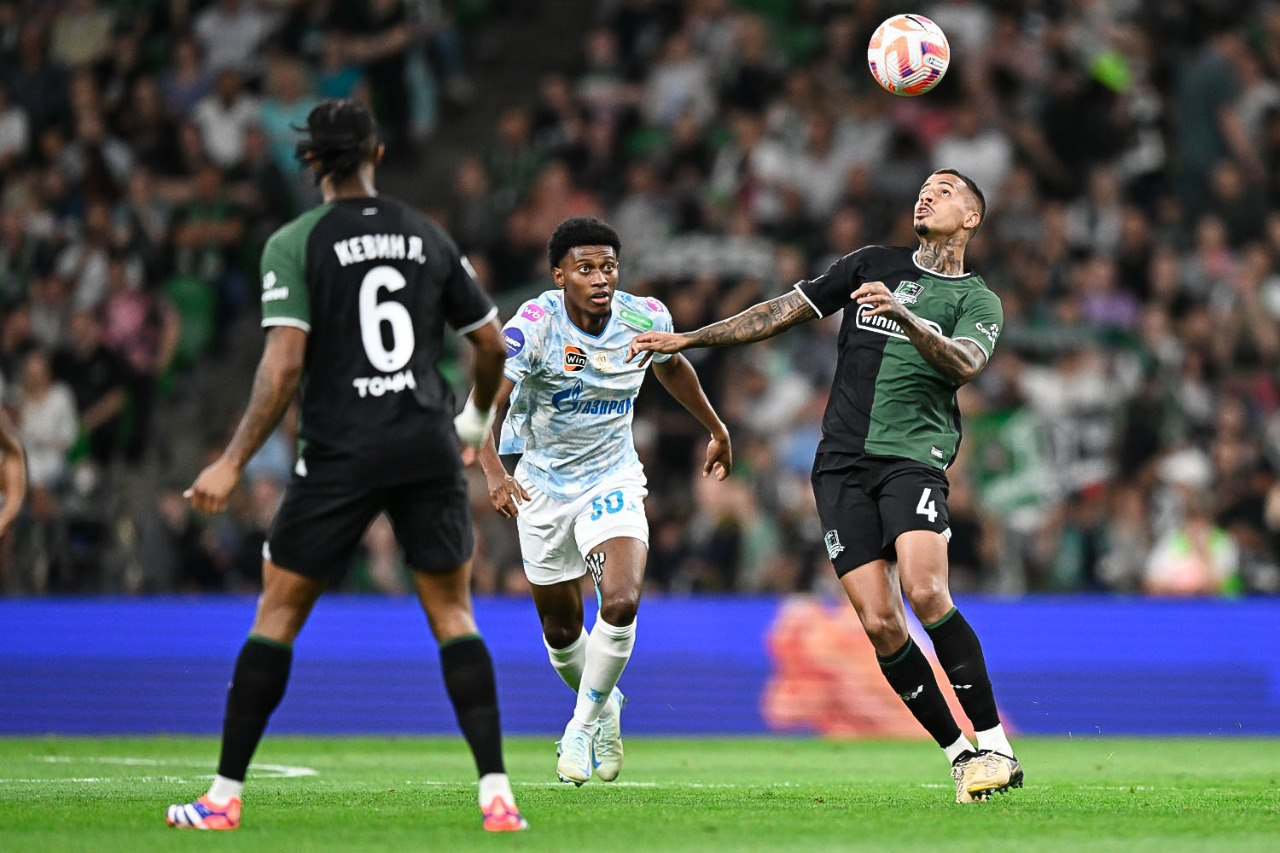 Чемпионство откладывается? «Краснодар» и «Локомотив» показали зубы «Зениту»