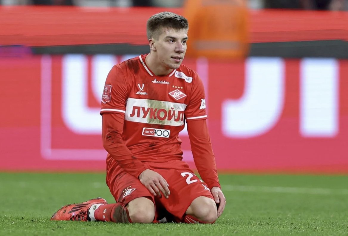 Гасилин – о Дмитриеве: крайний защитник — вынужденная мера. Это игрок атаки