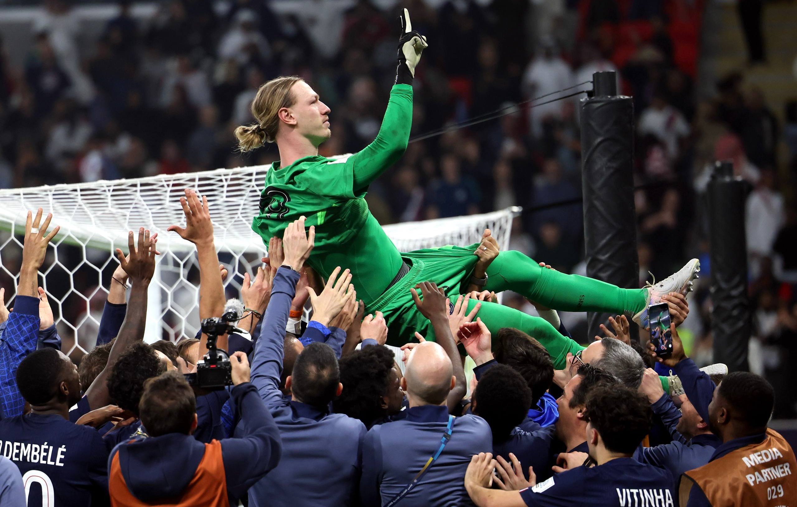 Вечер, когда о Сафонове заговорил весь мир: перевернет ли историческая серия пенальти карьеру россиянина в "ПСЖ"?