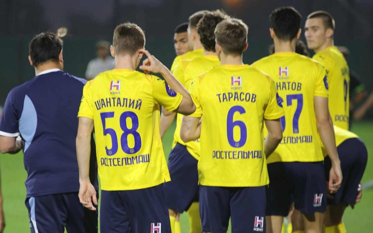 В "Ростове" прокомментировали потасовку, из-за которой был досрочно завершен матч с "Чжецзян"